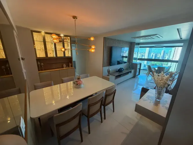 Imóvel com106m², 3 quartos, 2 vagas, andar alto, na Torre - Recife - PE
