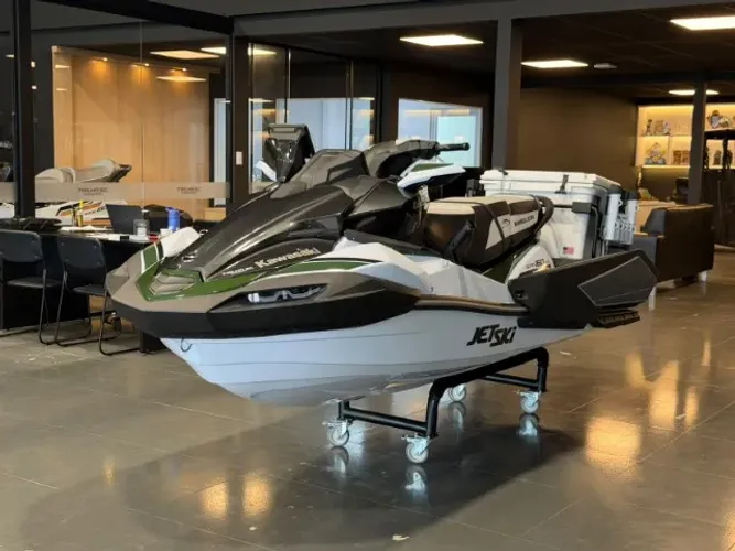 JET SKI KAWASAKI ULTRA 160LX-S ANGLER