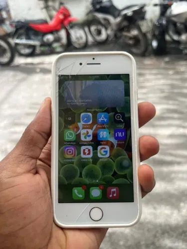 iPhone 8 vem logo tem conversa