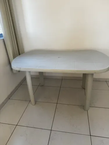 Mesa desmontável 