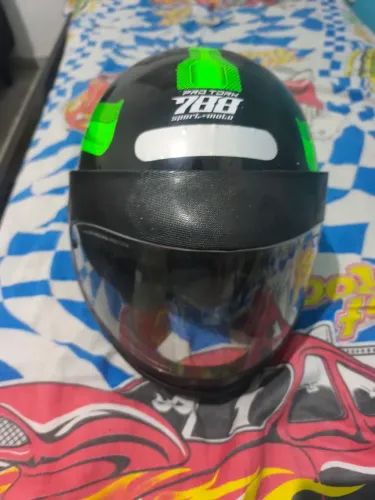 Capacete novo Número 58