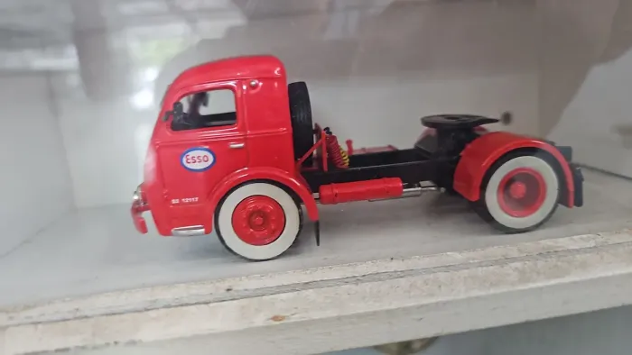 Miniatura caminhao 1 43 