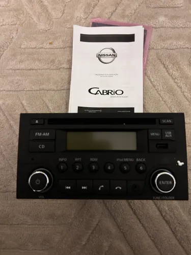 Som automotivo Nissan March original sem uso