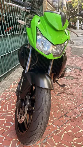 Kawasaki Z750
