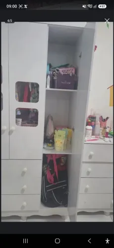 Guarda roupa infantil
