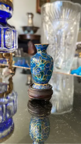 Vaso Cloisonné com peanha