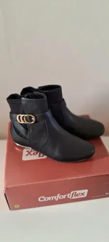 Bota Comfortflex semi nova!!
