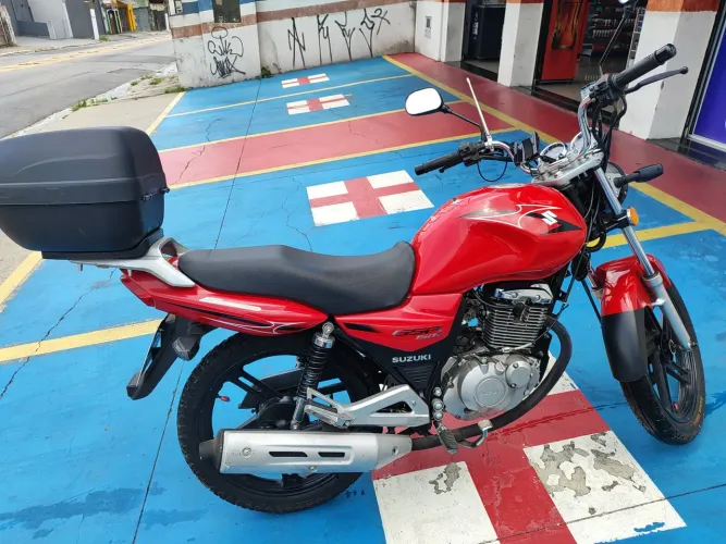 ? VENDO - SUZUKI GSR 150i 2015/2016