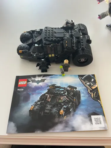 LEGO Batman Batmóvel Tumbler 76239 Original
