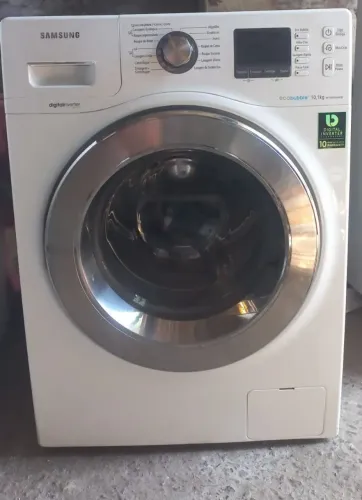 Lava e seca Samsung. Parcelo no cartão. Entrega a combinar 