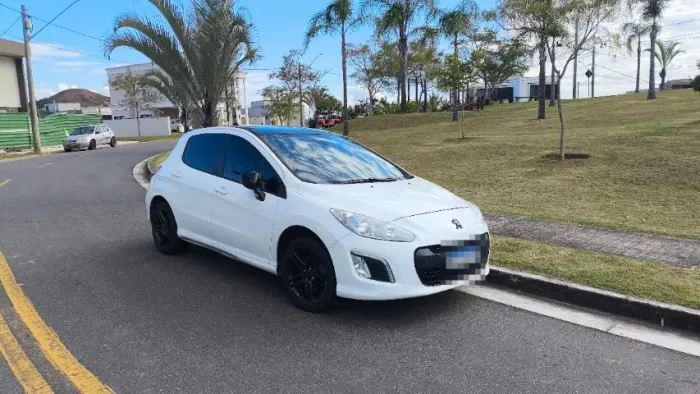 Peugeot 308 Feline/griffe 1.6 Turbo 16V 5P Aut. 2014