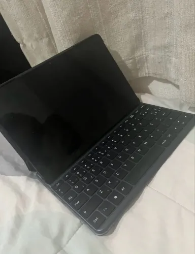 Tablet com teclado