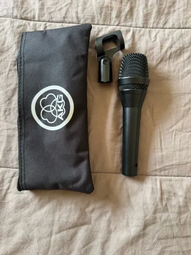 Microfone AKG P5i