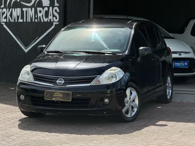 Nissan Tiida SL 1.8/1.8 Flex 16V Mec. 2011