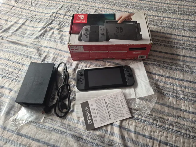 Nintendo Switch V1