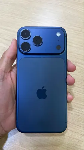 iPhone 17 Pro Max 256gb (SEMINOVO)
