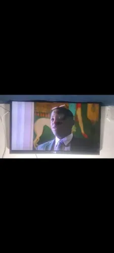Tv 42: polegadas tela fina em ótimo estado 42 polegadas não e esmart controle não tem pé