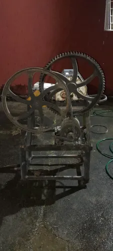 Maquina/moinho para caldo de cana 1.500