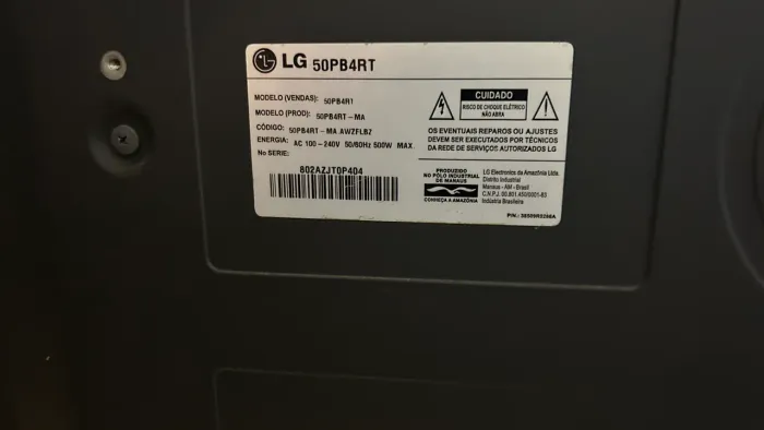 Vendo televisão gigante, de plasma, precisando trocar a placa por isso tá barato