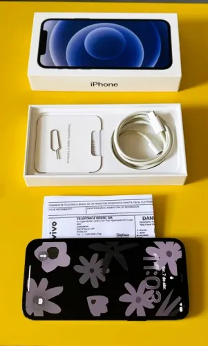 Iphone 12 - 128GB - Preto