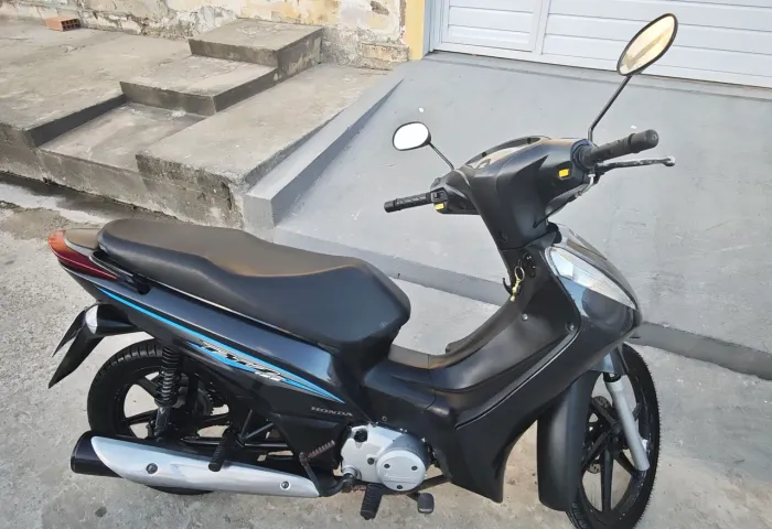 Biz 125 Flex 2017 Cinza metálico