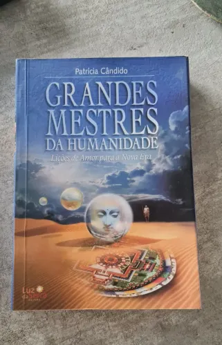 Livro grandes mestres da humanidade. Usado.