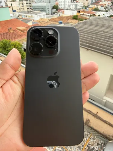 iPhone 15 Pro IMPECÁVEL