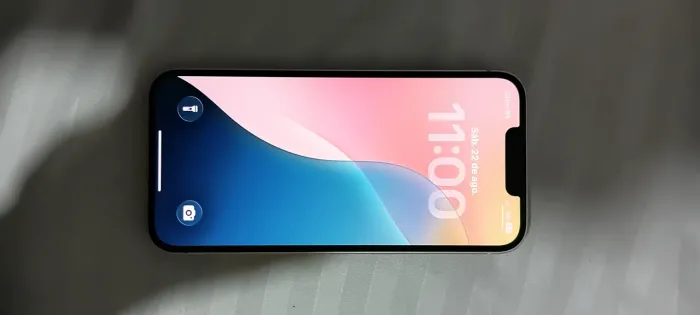 Olá iPhone 14 novo