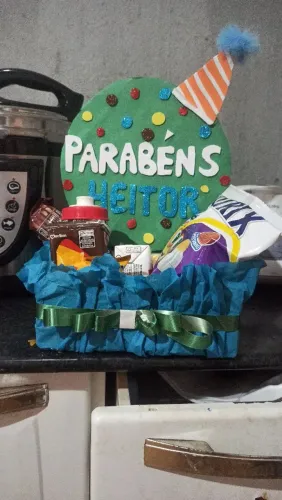 Cesta de presentes infantil