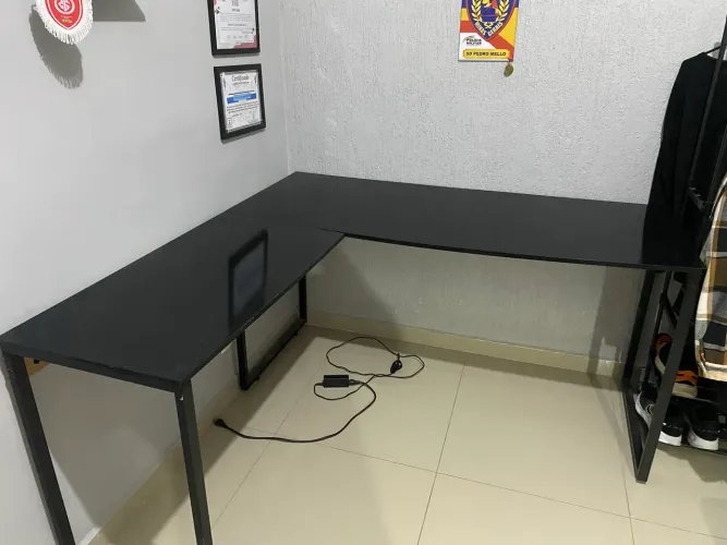 Mesa em L