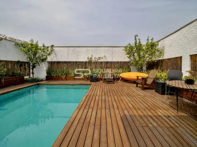 Cobertura com 410.0 m², à venda no bairro Itaim Bibi.