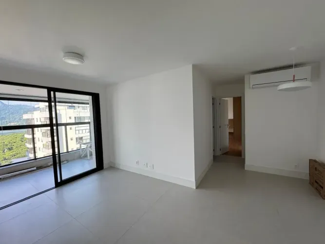1ª locação Lindo apartamento Sala 2 quartos (suite) semi mobiliado