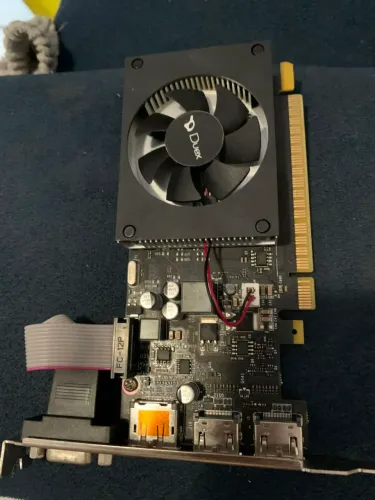 Placa de vídeo gt 730 4gb