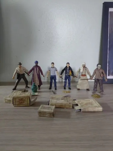 Lote Indiana Jones Conjuntos Bonecos 2008 10 cm 3.75 incompletos