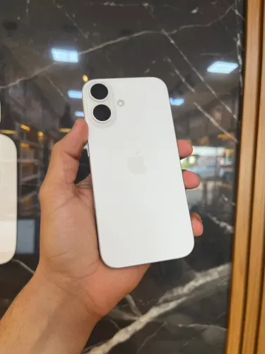 IPhone 16 128GB Branco 88%