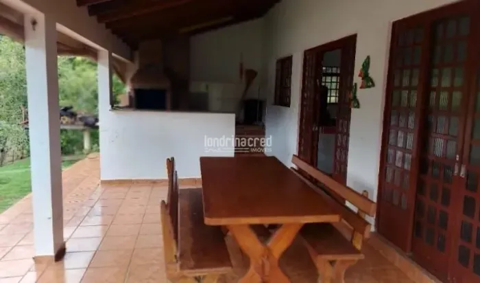 Chácara à Venda em Não Informado, Londrina - PR