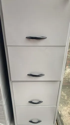 armario de aluminio ou ferro - arquivo