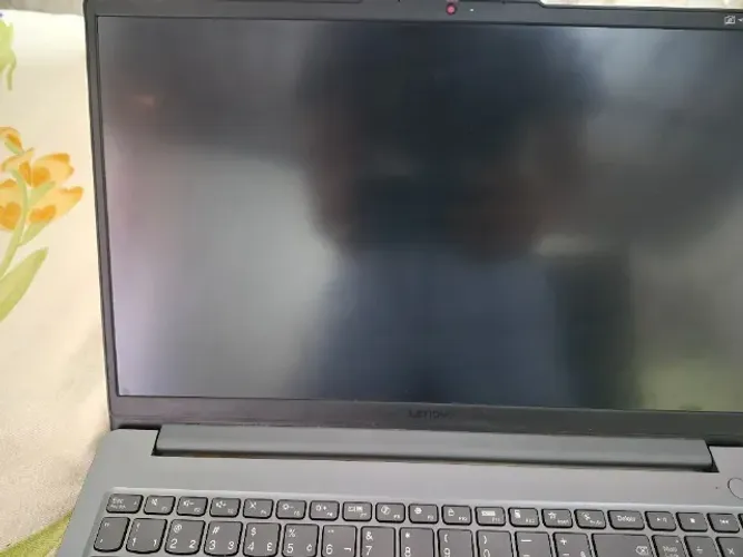 Notebook lenovo loq essential