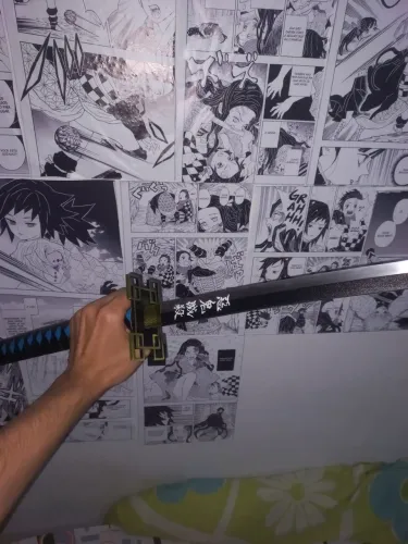 Katana Muichiro Tokito em aço + Action figure de Brinde