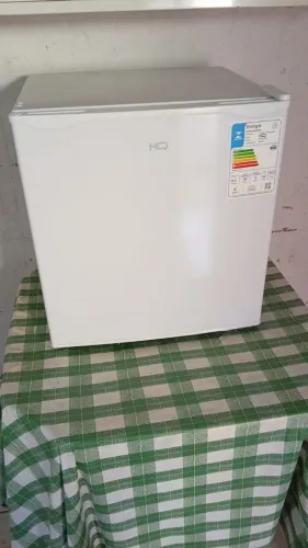 Vende frigobar de 52 litros 