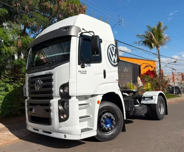VW 19-320 4x2. 2012. IMPECÁVEL