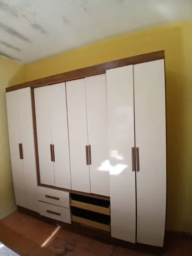 Guarda roupa de casal
