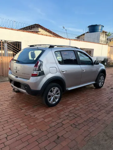 Renault Sandero Stepway Hi-power 1.6 8V 5P 2013
