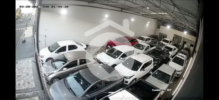 Ponto comercial (Garagem) para Locação - 250m² - Brasil - Uberlândia/MG