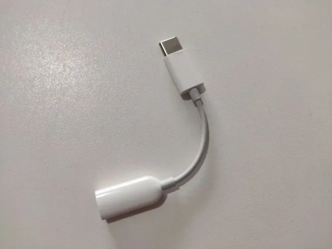 Adaptador USB-C para Áudio P2 Celular