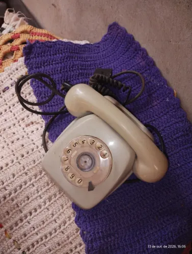Aparelho telefone 