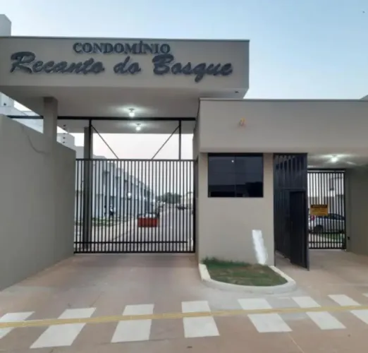 Vendo um Belíssimo Sobrado no Condomínio Recanto do Bosques