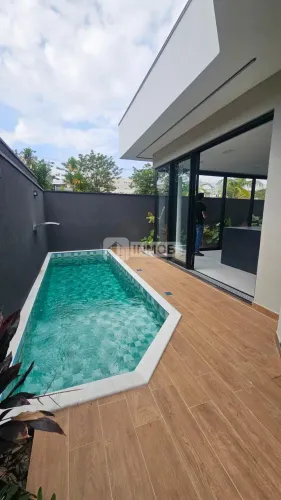Casa em Condomínio em Taubaté com 3 Suítes | 173m²