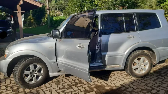 Mitsubishi Pajero GLS Hpe/hpe Full 3.8 233cv 5P AUT 2006