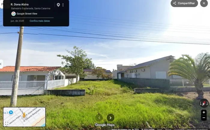 Terreno frente mar na área central do balneário esplanada